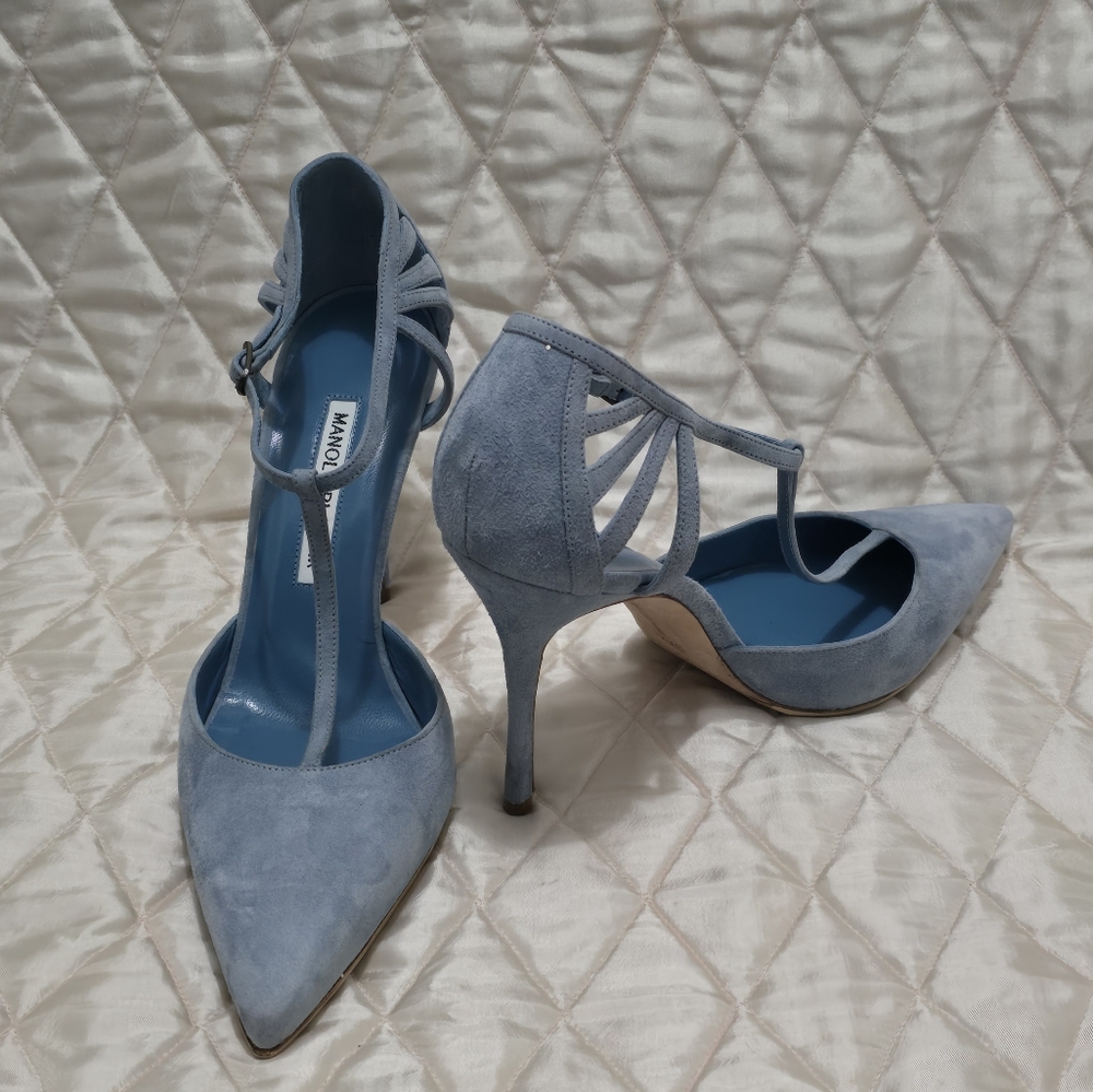 Manolo Blahnik Sky Blue Suede Heels